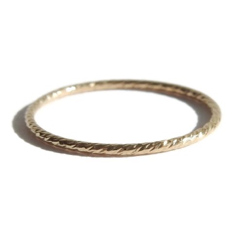 Gnoes | Gedraaide ring gold filled
