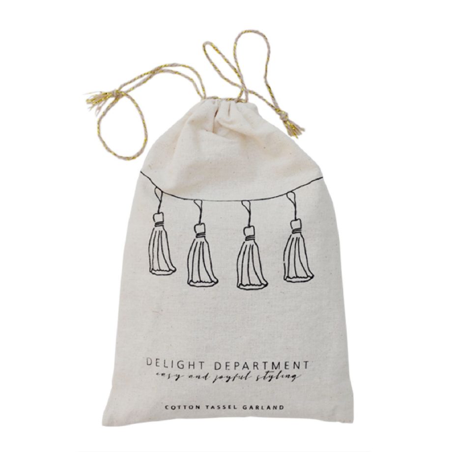 Delight Department 14 cotton tassels garland in cotton bag