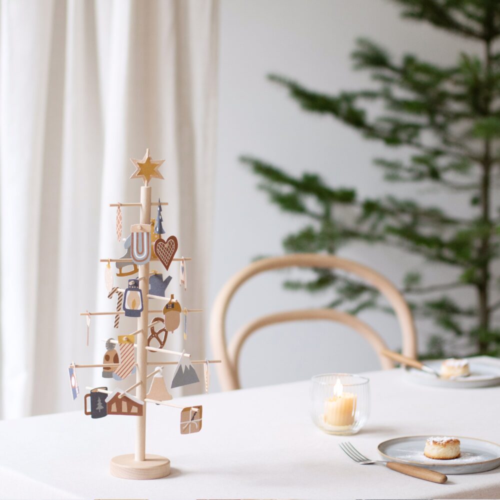 Advent tree | Jurianne Matter