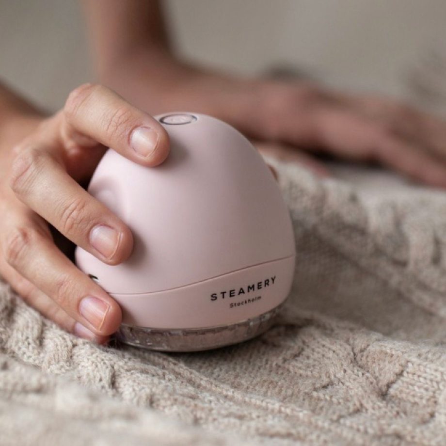 Pilo Fabric Shaver – Pink | Steamery Stockholm