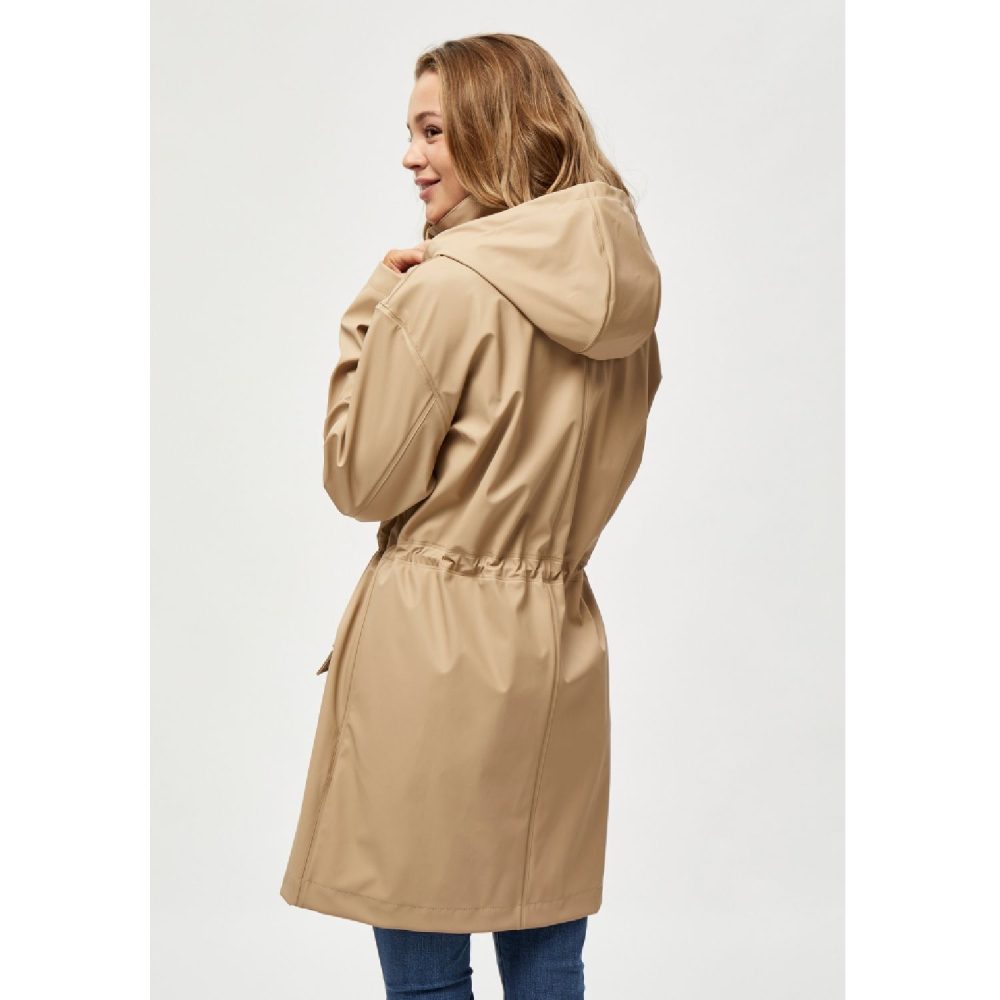Cane Raincoat | Peppercorn