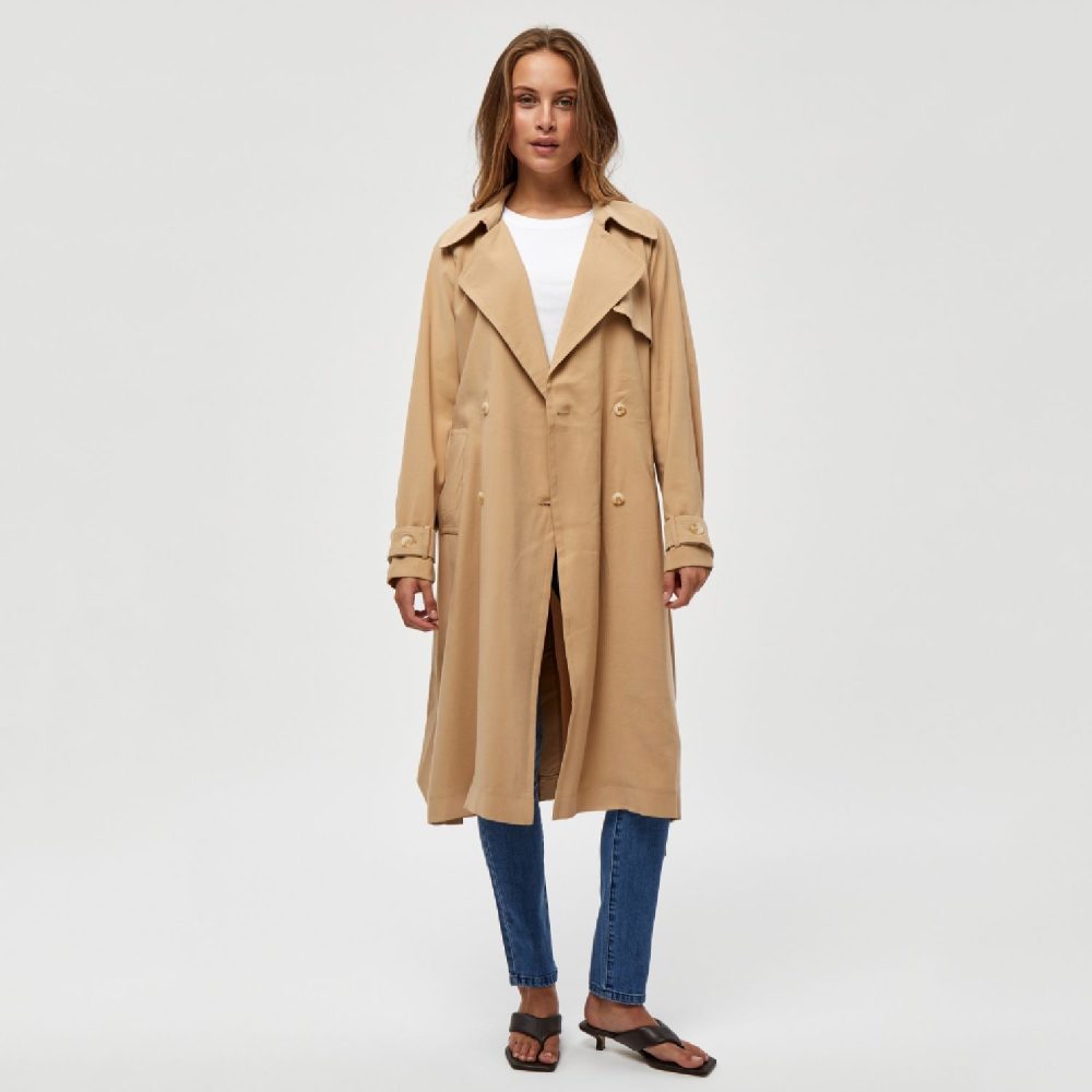 Delilah Trenchcoat Warm Sand | Minus