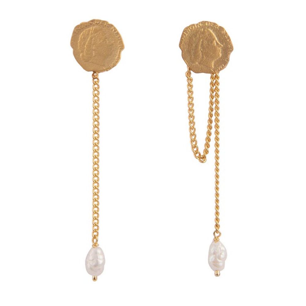 Ten Cent Chain Pearl Stud Earring Gold Plated | Betty Bogaers