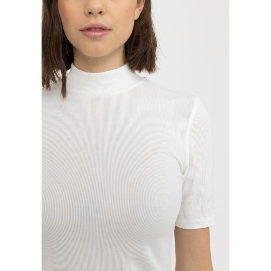 Fenja T-neck T-shirt Snow White | Soft Rebels