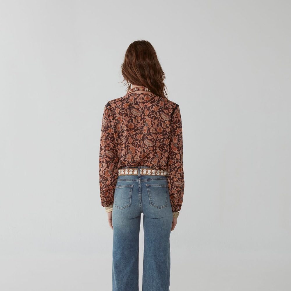 Amrita Blouse Blue Note | Maison Hotel