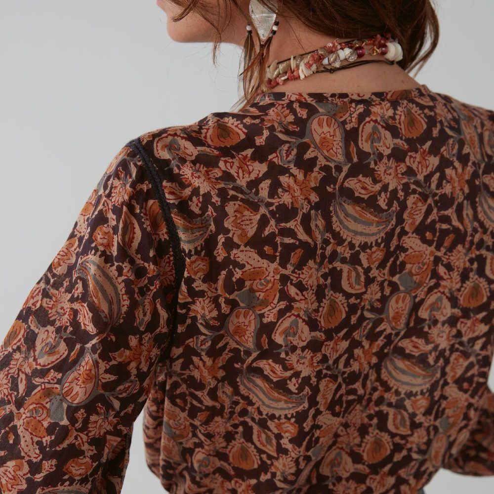 Amrita Blouse Blue Note | Maison Hotel