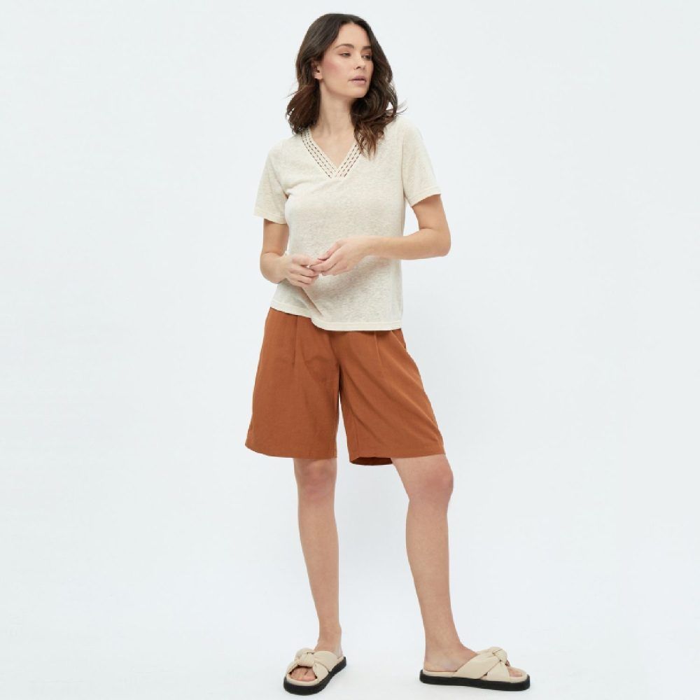 Marina Crochet V-neck T-shirt Sandshell | Peppercorn