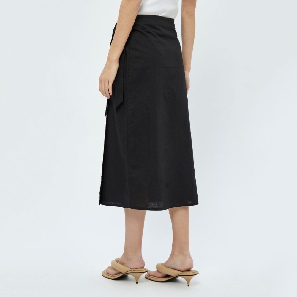 Shelba Linen Wrap Skirt Black | Minus