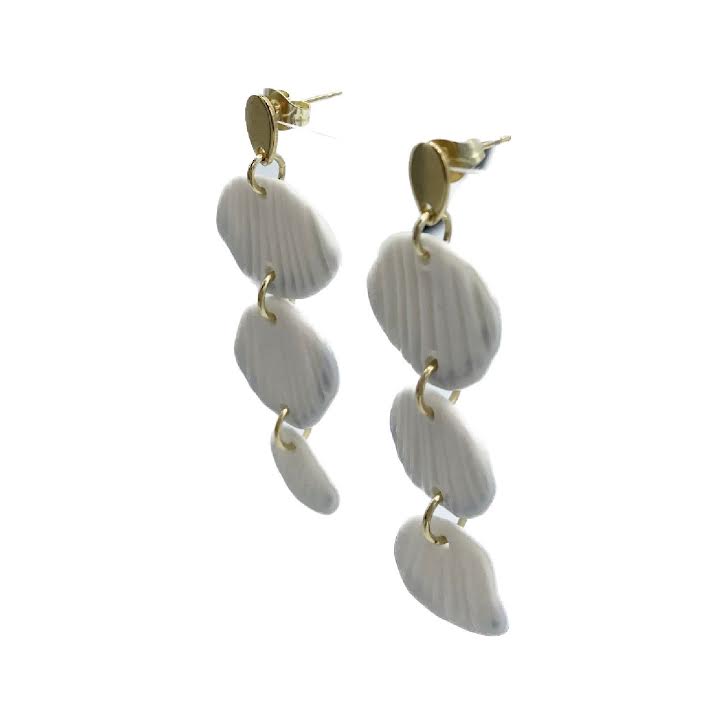 3 Shells Stud Earring Gold Plated | Charlotte Godfriedt