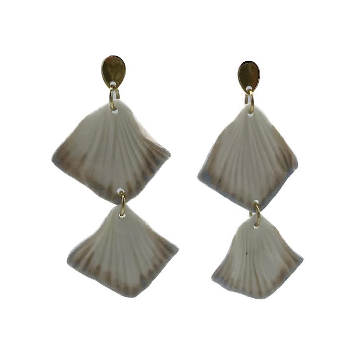 Shell Stud Earring Gold Plated | Charlotte Godfriedt