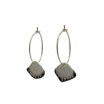 Small Shell Earring | Charlotte Godfriedt