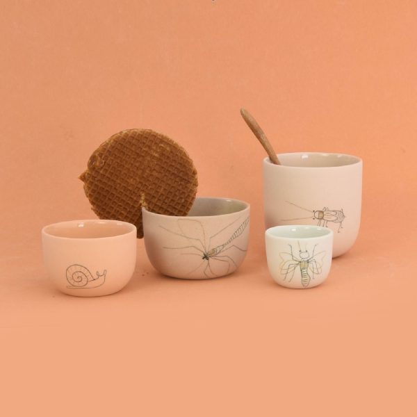 Cup M Insect Grey | Studio Harm en Elke - Afbeelding 3