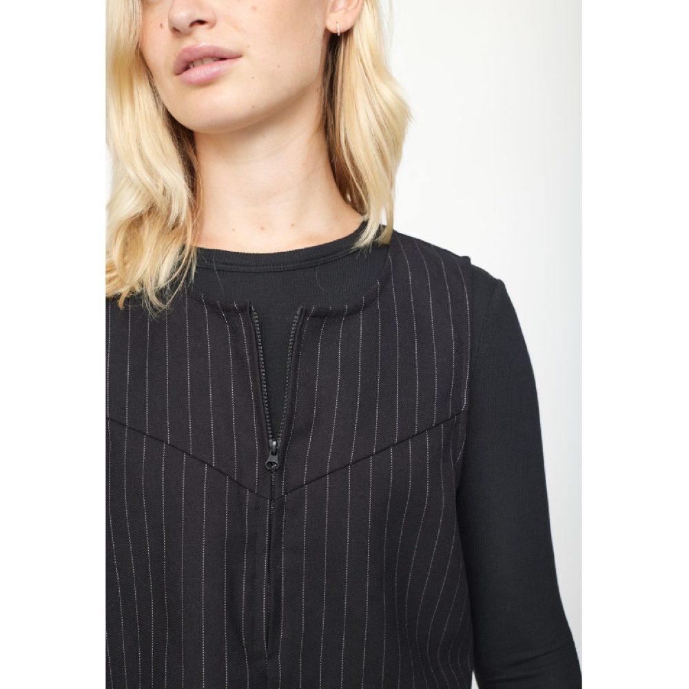 Emmy Top Black | Soft Rebels