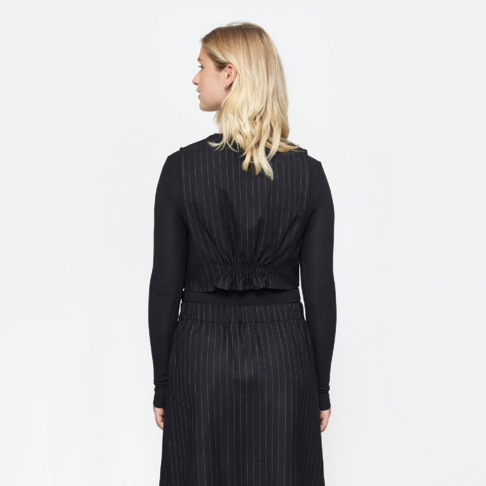 Emmy Top Black | Soft Rebels