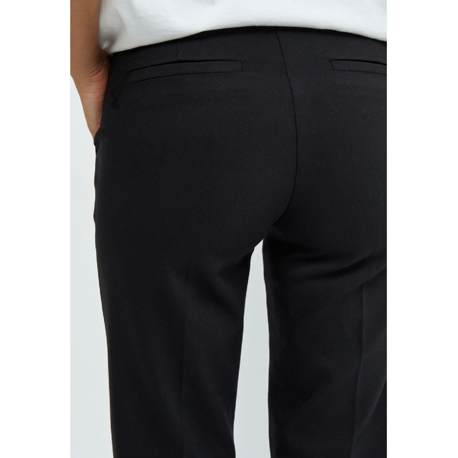 Dexa Mid Waisted Flared Pants Black | Minus