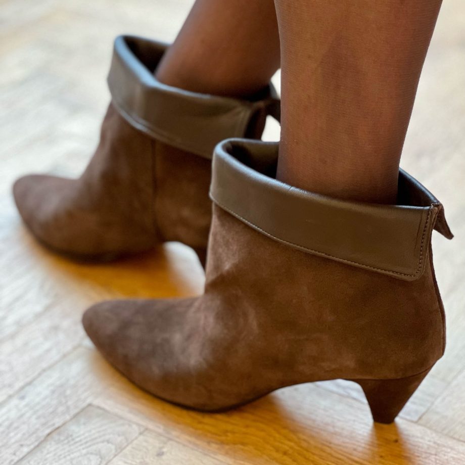 Eden Heels Calf Suede Shiny Lamb Coffee Brown | Anonymous