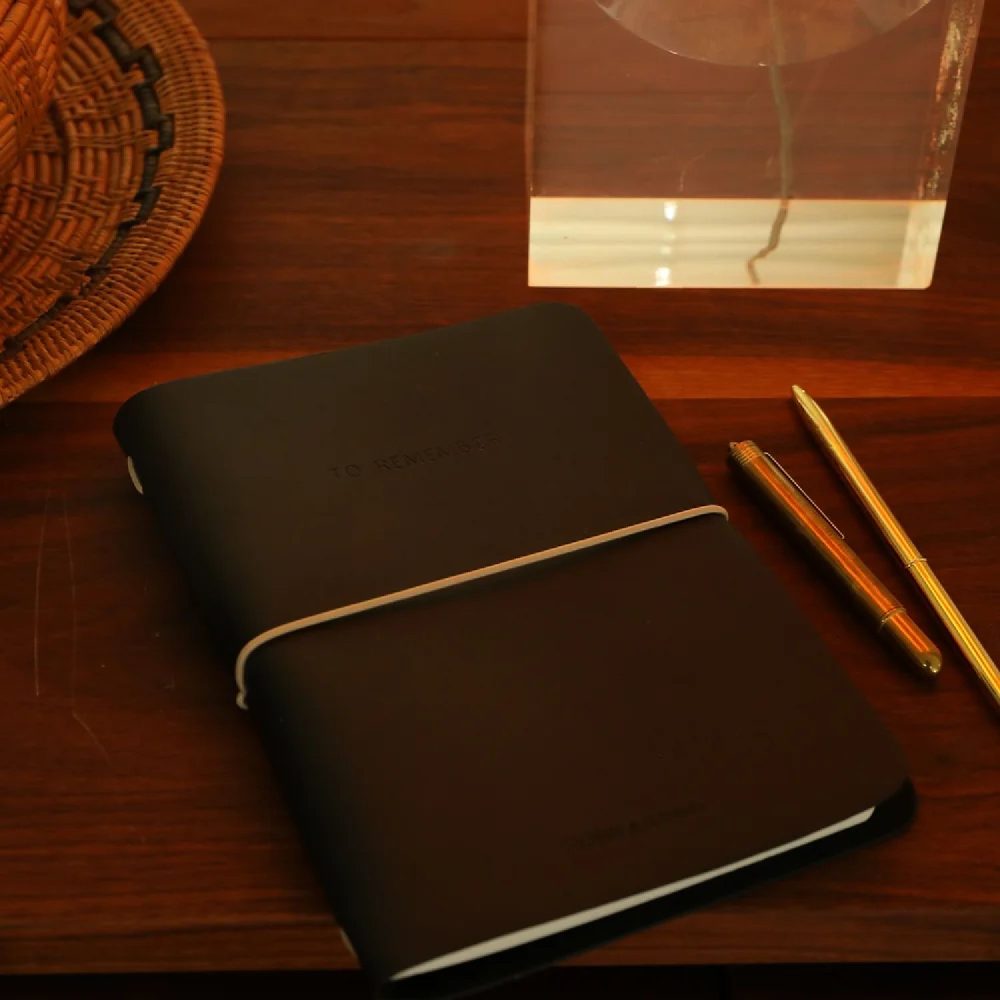 Dark Wood Notebook M Vegan Leather | Monk&Anna