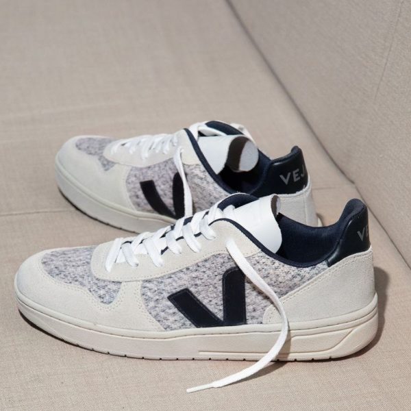 V10 Flannel Snow Black | VEJA