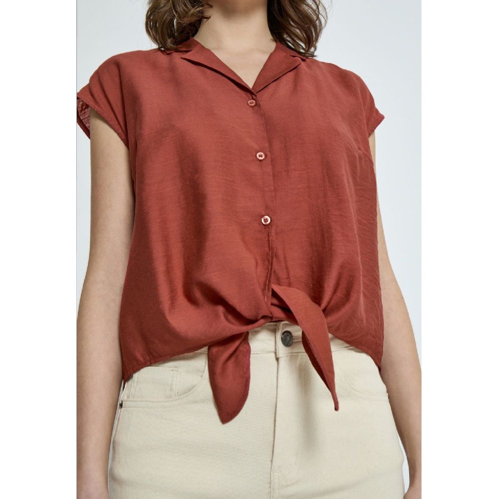 Naline Sleeveless Shirt Brandy Brown | Peppercorn