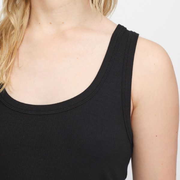 Fenja Tank Top Black | Soft Rebels