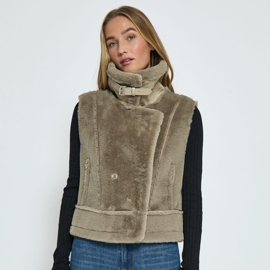 Pat Faux Fur Vest Winter Twig Sand | Minus