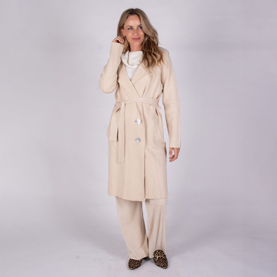 Hamar Trenchcoat Perfectly Pale | The Clothed