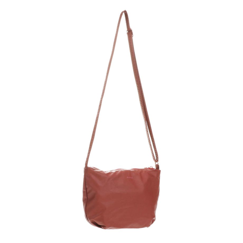 Red Wood Cross Bodybag | Tinne + Mia