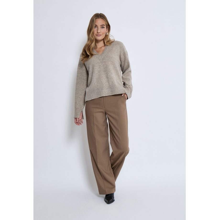 Casey V-Neck Knit Pullover Winter Twig Sand Melange | Peppercorn