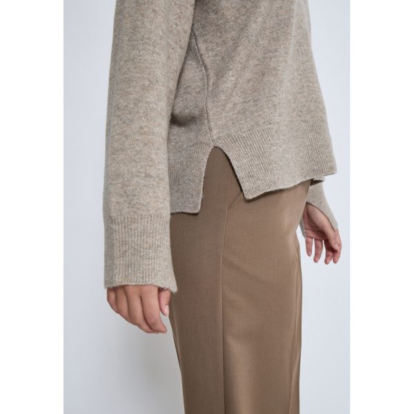 Casey V-Neck Knit Pullover Winter Twig Sand Melange | Peppercorn