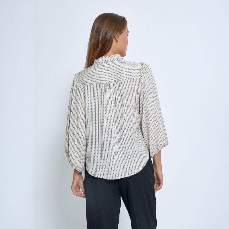 Gabriella Shirt Whitecap Cream Print | Peppercorn