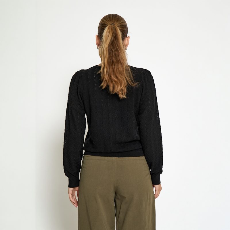Rosy Cardigan Black | Peppercorn