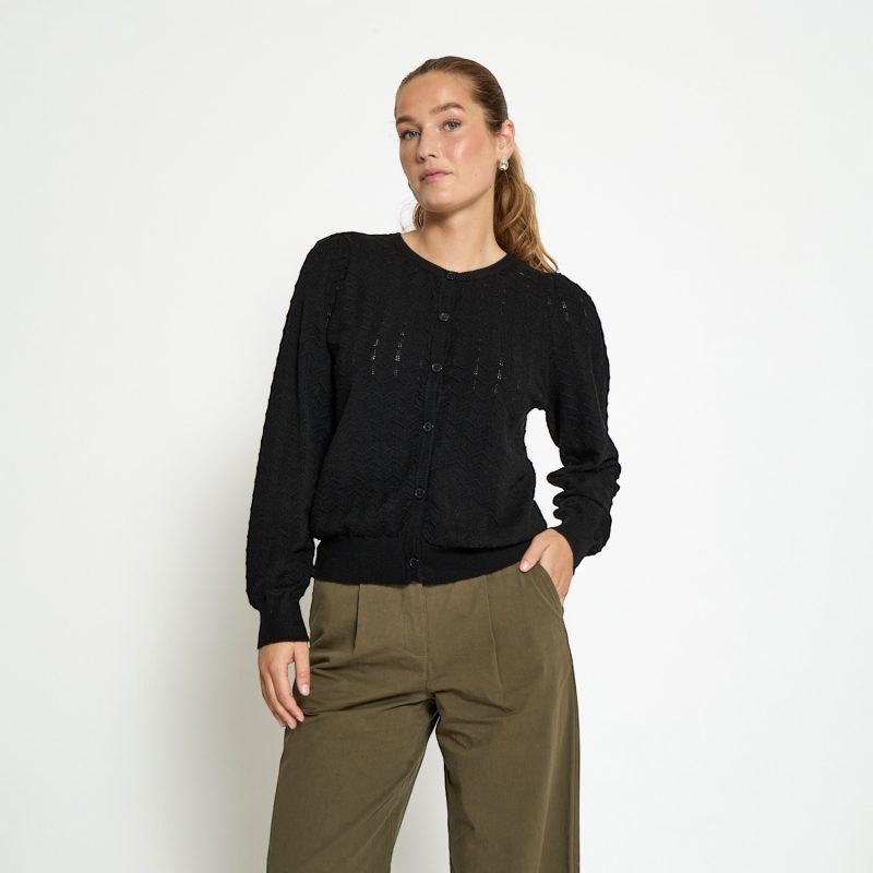 Rosy Cardigan Black | Peppercorn