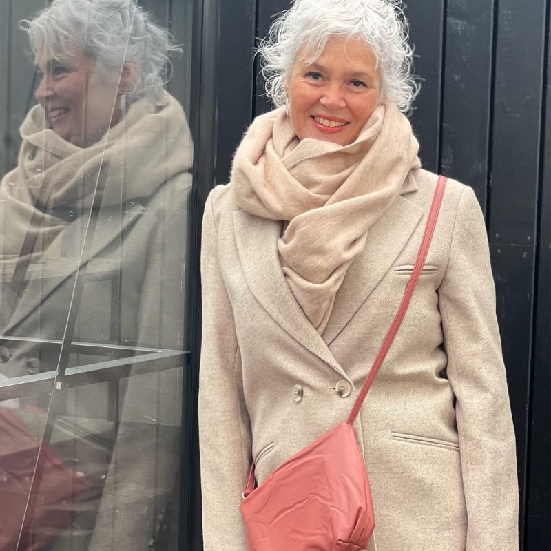 Anna Blazer Beige | Maison Hotel