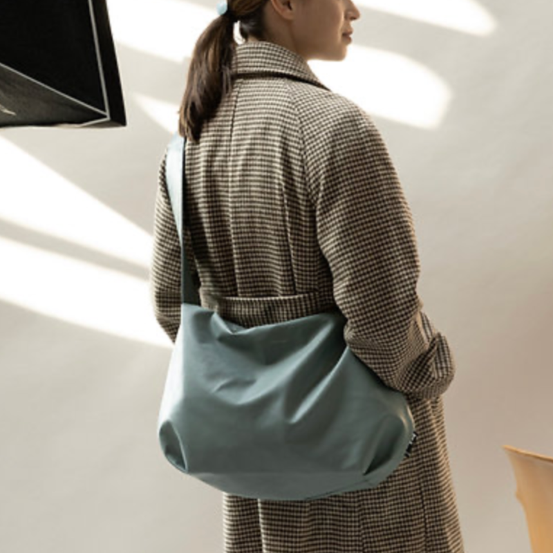 Lot Bold Cross Body Bag Chinois Green | Tinne+Mia