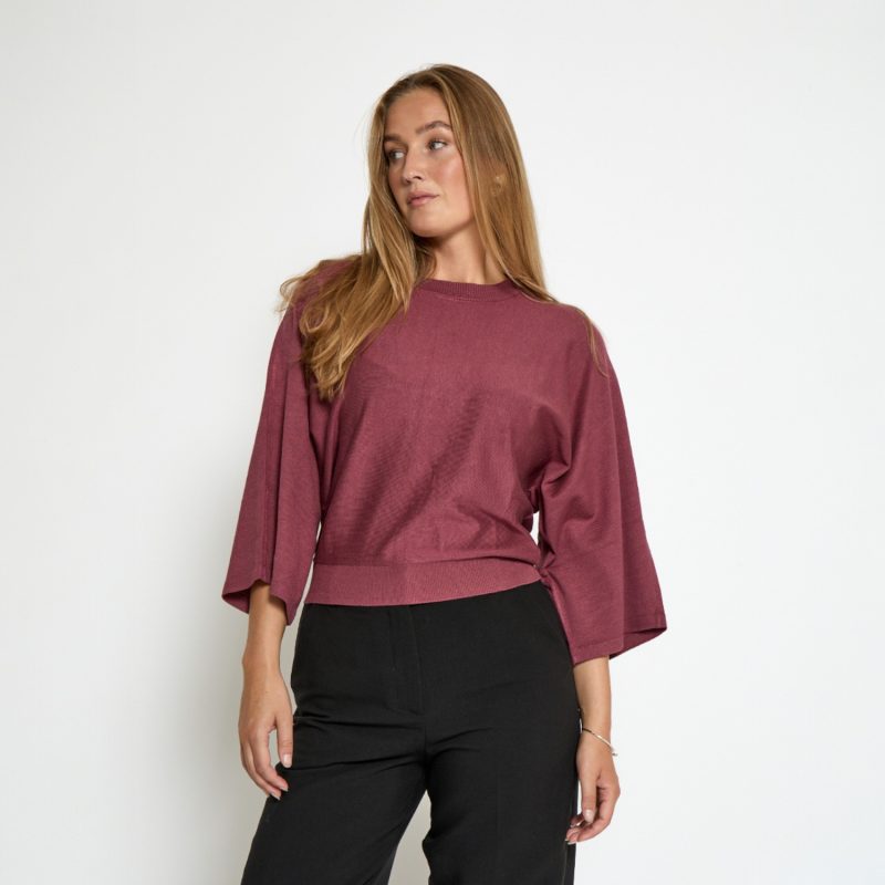 Tess Knit T-Shirt Roan Rouge | Minus