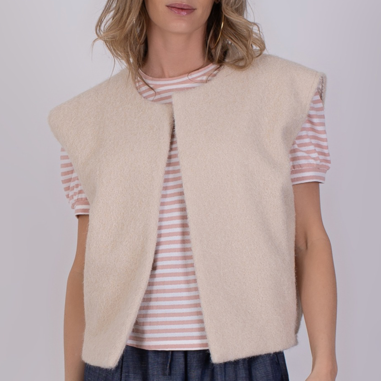 Matsumoto Teddy Gilet Perfectly Pale | The Clothed