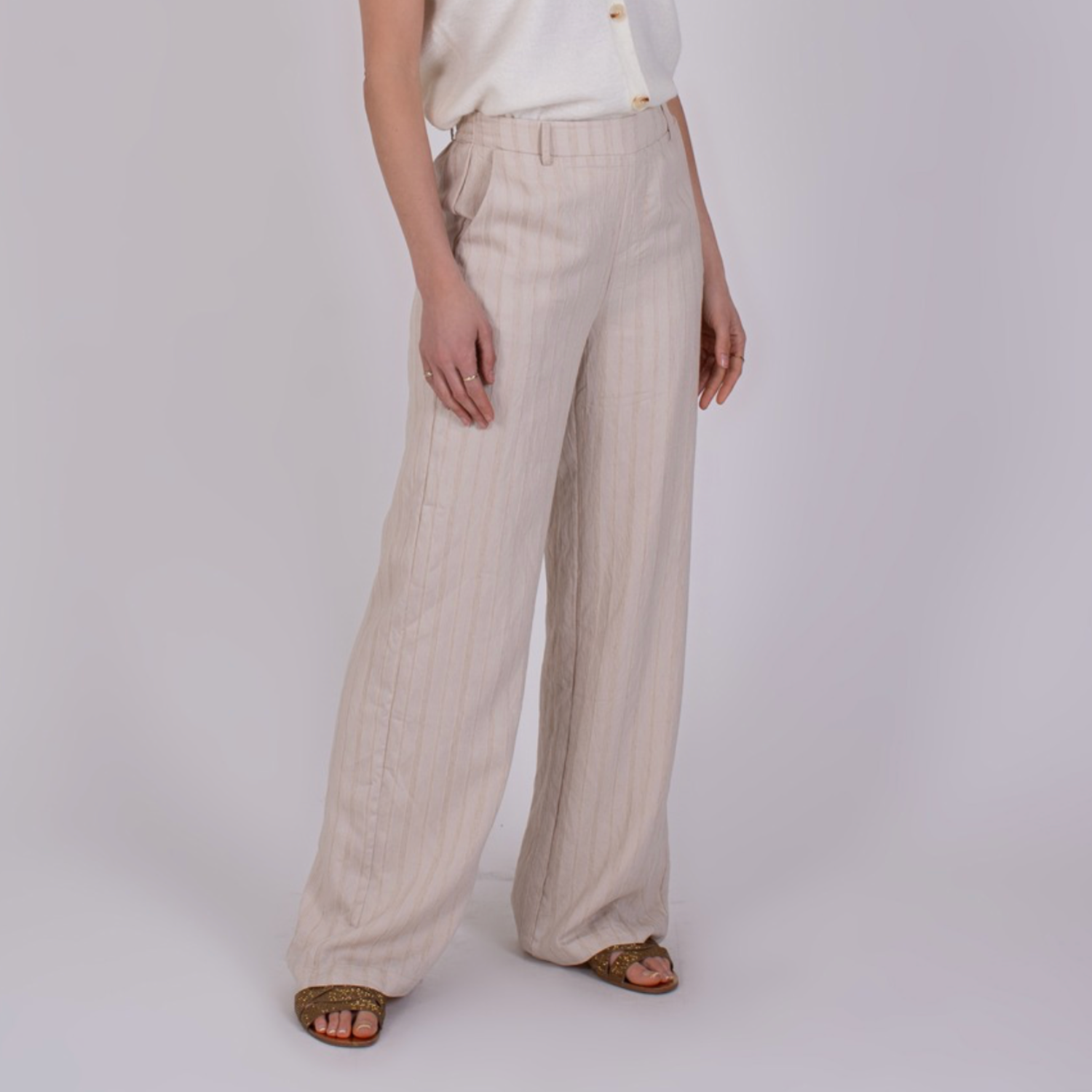 Jeju Pants Perfectly Pale | The Clothed