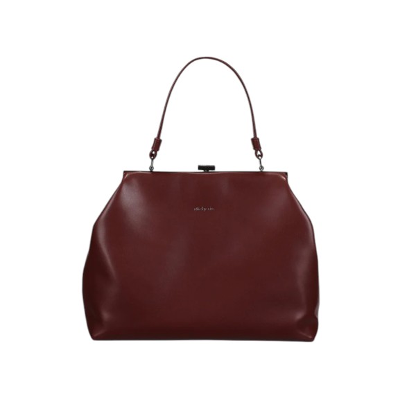 Clasp Bag Fig | Sticky Sis Club