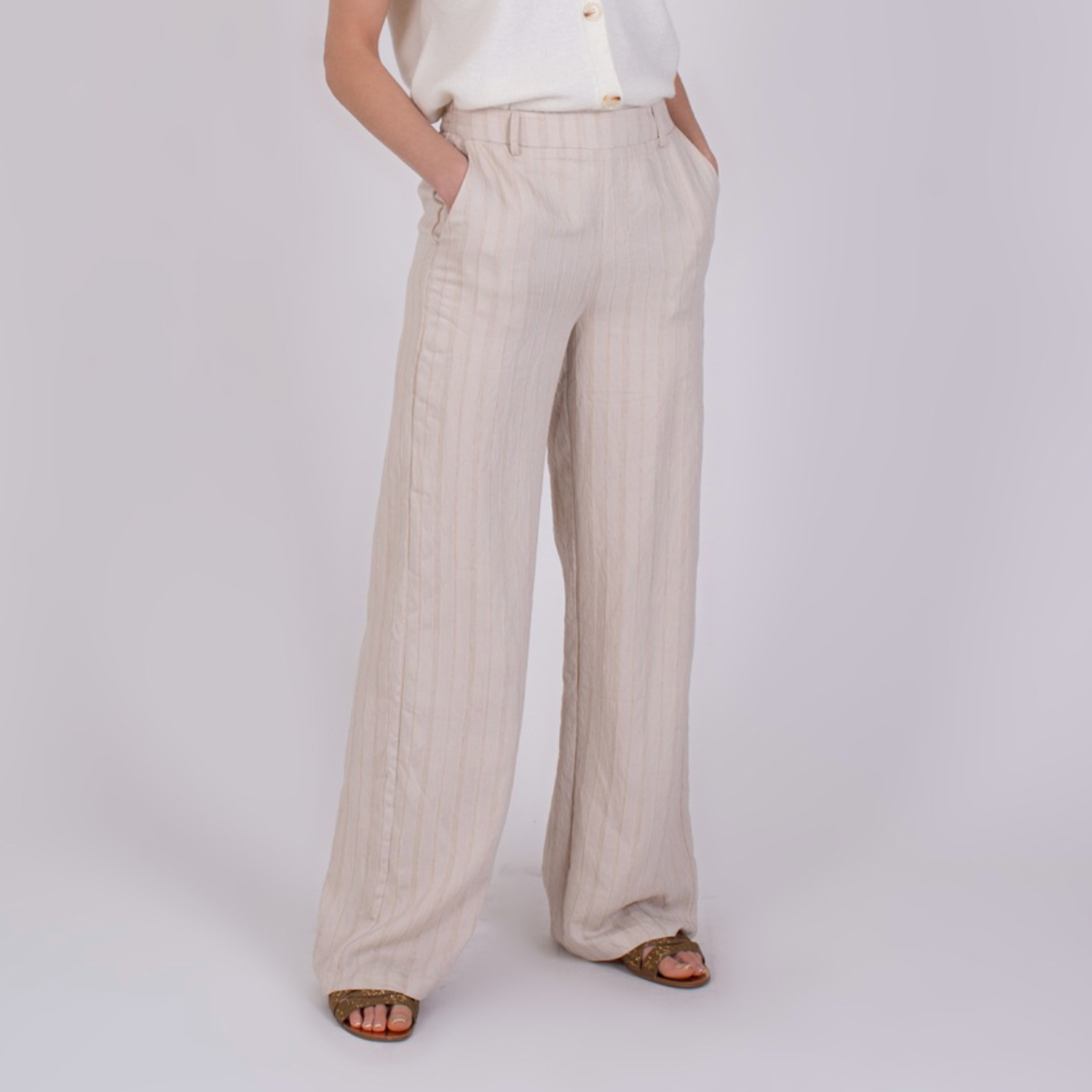 Jeju Pants Perfectly Pale | The Clothed