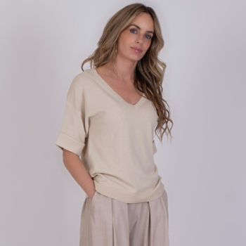 Pylos T-shirt Perfectly Pale | The Clothed