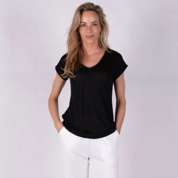 Athene T-shirt Zwart | The Clothed