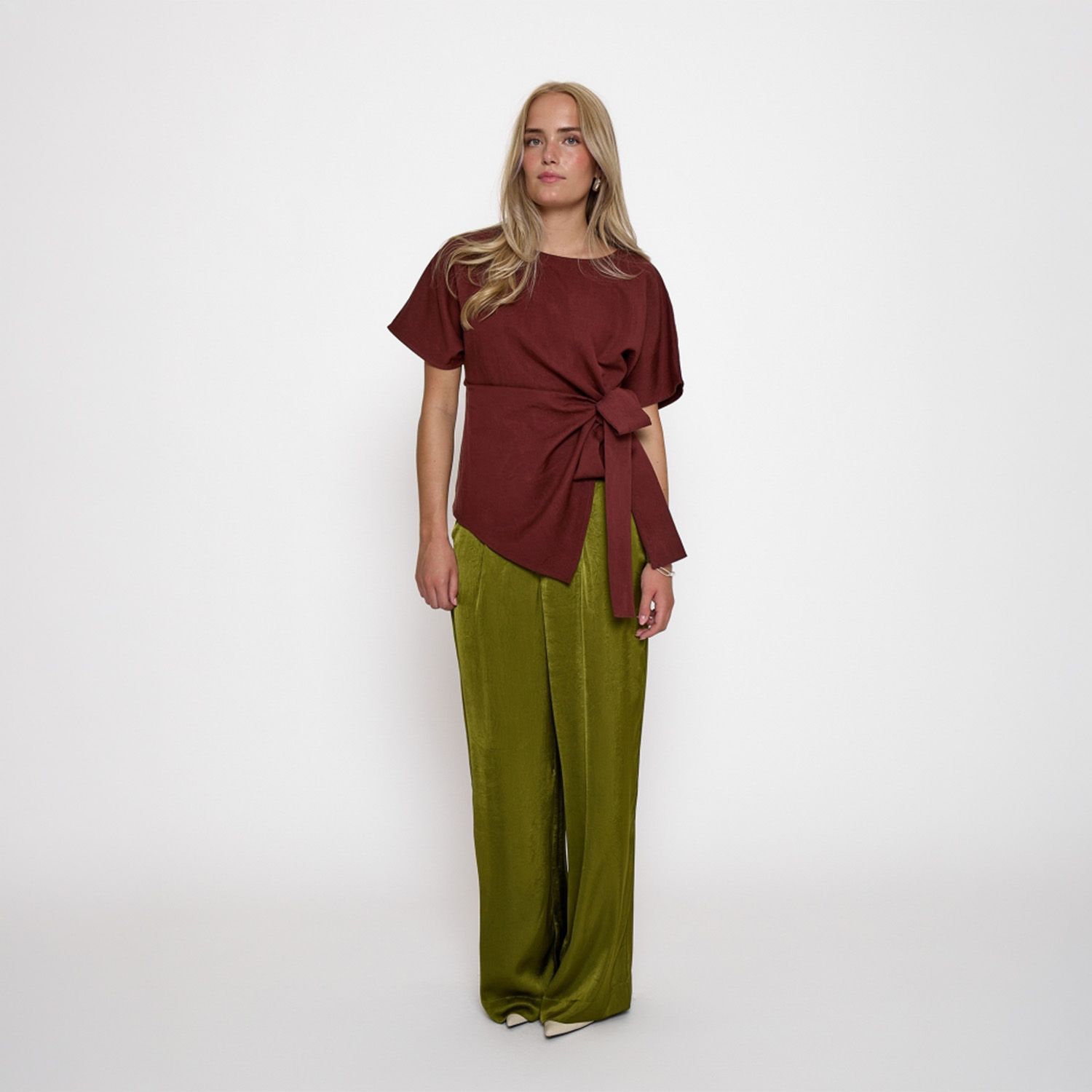 Rebecca Blouse Maroon Red | Peppercorn
