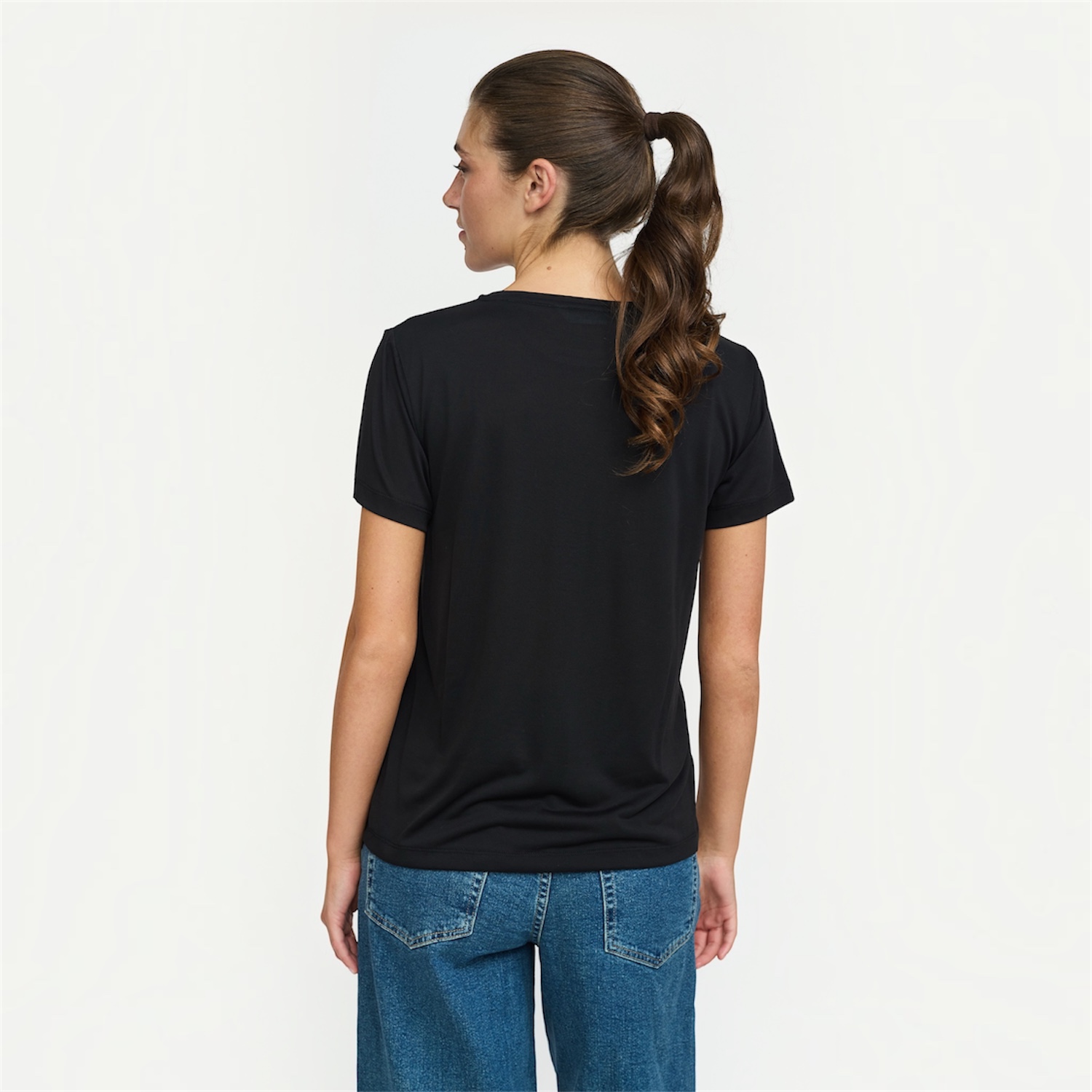 Ella t-shirt black | Soft Rebels