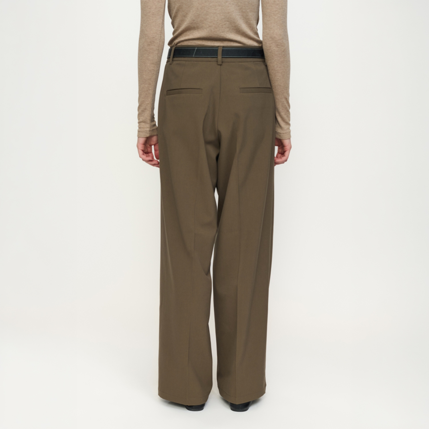 Vilja Pant GRS Canteen | Soft Rebels